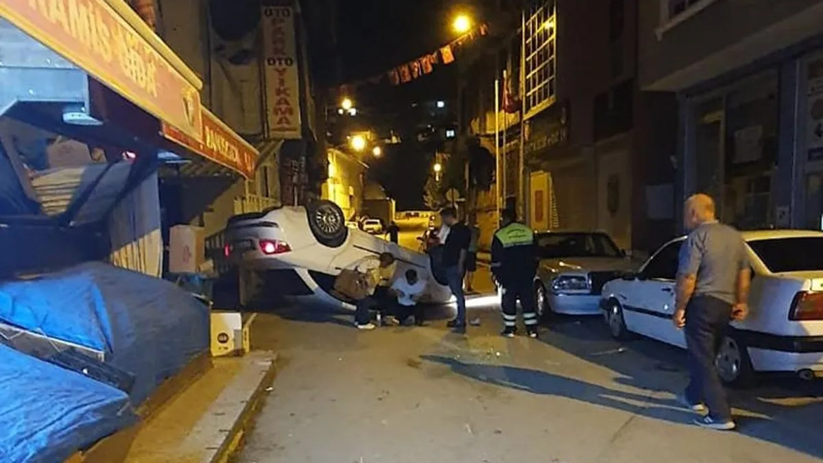 Kastamonu’da iki otomobil çarpıştı: 2’si futbolcu 5 yaralı