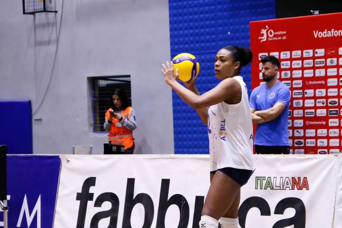 Aydın Büyükşehir Belediyesi Kadın Voleybol Takımı Kuzey Boru ile Karşılaşıyor