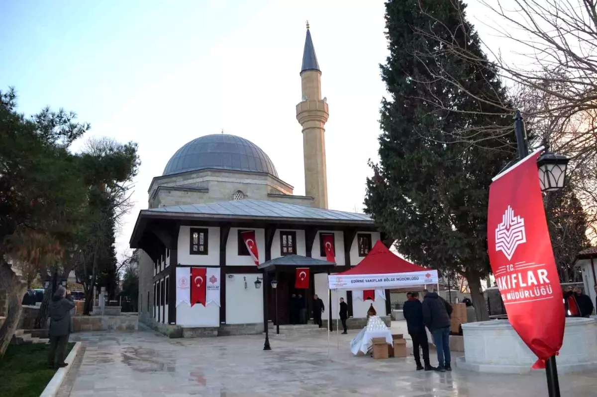 Hersekzade Ahmet Paşa Camii İbadete Açıldı
