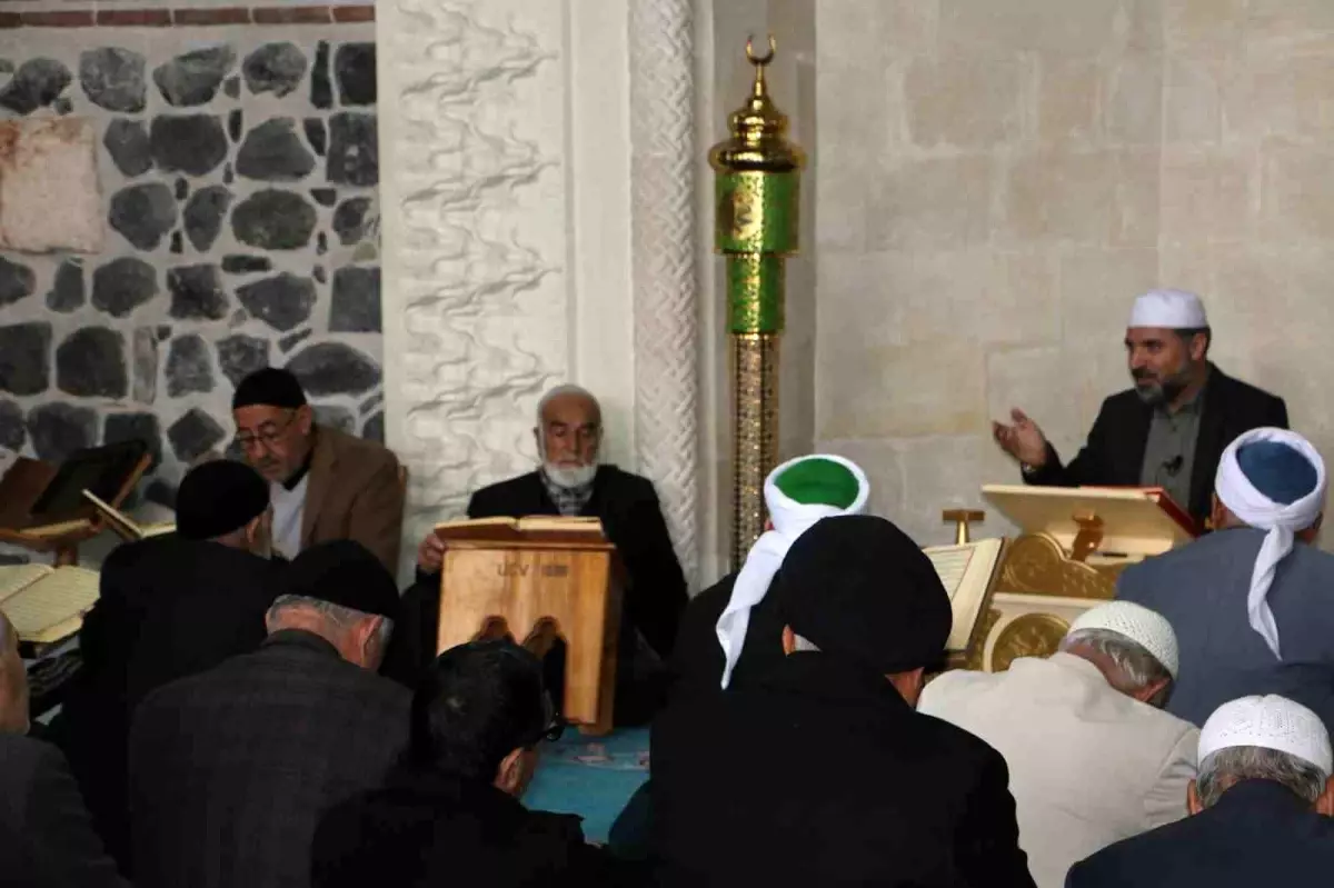 Diyarbakır Ulu Cami’de Ramazan Mukabelesi